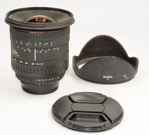 Sigma 0 17 35mm - ex, 2.8-4.0/17-35mm