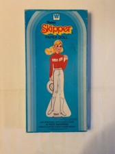 BAMBOLINA ABITI IN CARTA DA RITAGLIARE  SKIPPER MATTEL BARBIE ANNI 70/80 VINTAGE