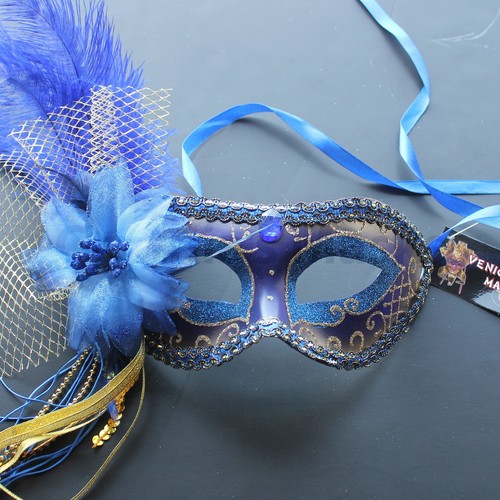 Maschera veneziana blu reale