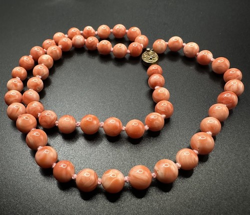 Collana sfera corallo naturale