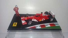 DIORAMA  FERRARI 143 F2002 RUBENS BARRICHELLO