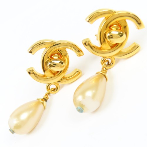Chanel coco mark - chanel, turnlock