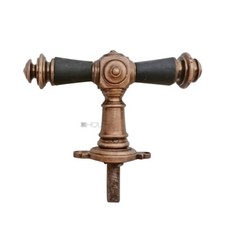 Oliva Finestra Antico Cubo