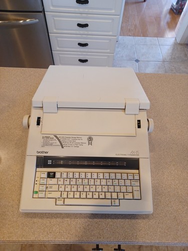 Macchina scrivere - macchina,