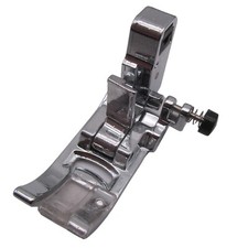 Piedino a zigzag multiuso con