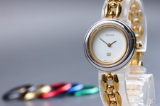 [Ecc+5] Orologio al quarzo