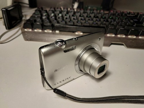 Fotocamera nikon coolpix s2800 - fotocamera,