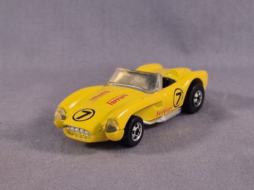 Ferrari 250 testa - ferrari, giallo