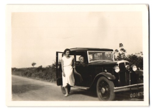 Fotografia auto signora in - auto,,