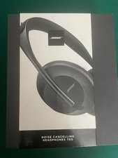 Bose Noise Cancelling Wireless Headphones 700 Bluetooth Triple Black come nuove