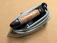 DE LONGHI FERRO DA STIRO DI