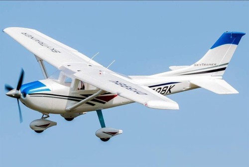 Dynam cessna 182 sky trainer - cessna,