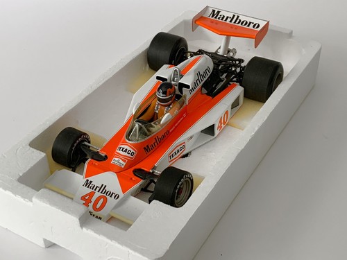 Minichamps mclaren ford - minichamps,
