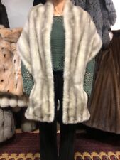 Nerzstola Visone Grigio Sciarpa Colletto di Pelliccia Reale Stole Zaffiro