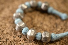 Bracciale indiano in cotone e