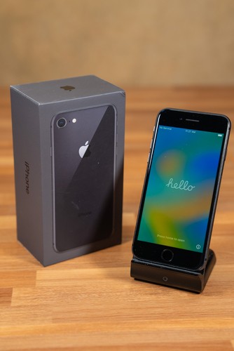 Apple iphone gb - apple, 8