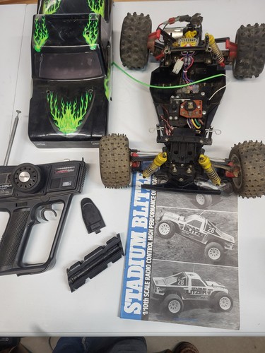 Tamiya stadium blitzer rc - tamiya, 1/10