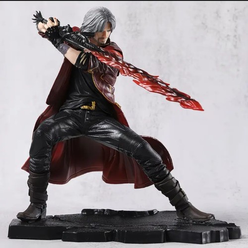 New grande figurine - figurine,