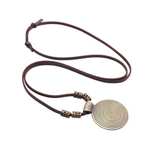 Collana con ciondolo alla - , moda