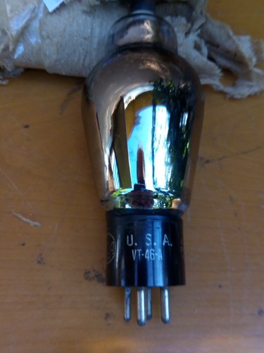 Rca tube radio - vt-46-a,