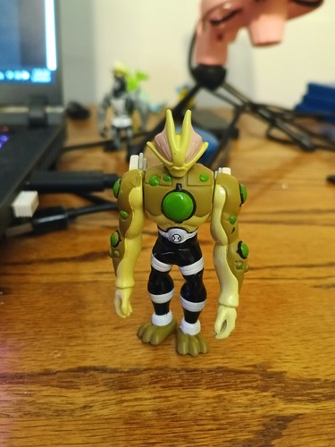 Ben ten eye - guy, alien