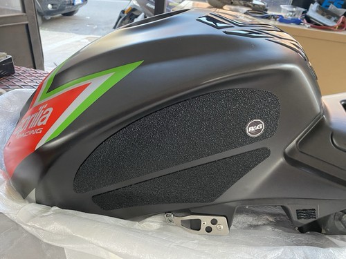 Serbatoio aprilia tuono - serbatoio,