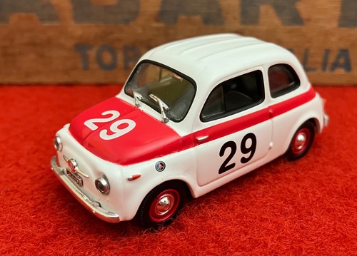 Modellino auto pressofuso
