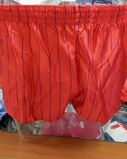 Stock di 17 pantaloncini