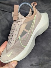Nike Vista Lite Fossil Stone