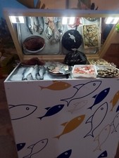 ESPOSITORE IN LEGNO MASSELLO