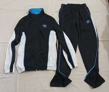 tuta intera Umbro taglia 14/15 anni