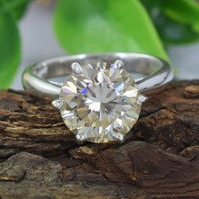 Certified round cut - certified,