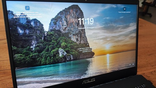 Potente notebook asus - potente,