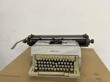 Macchina Da Scrivere Olivetti