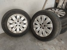 Pneumatici Con Cerchioni