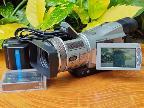 1055860 videocamera sony - 1055860,