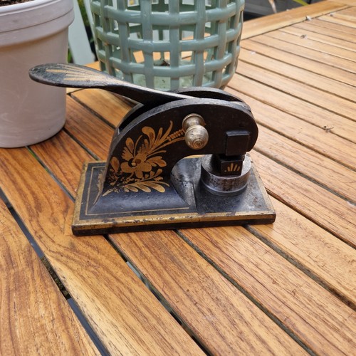 Vintage paper card cast iron - paper/card,