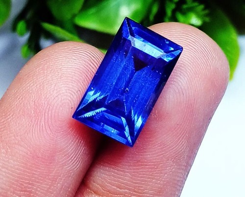Loose gemma tanzanite naturale - loose,