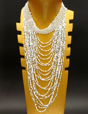 COLLANA MULTIFILO DECOLLETE' PERLINE BIANCHE