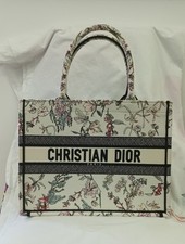 Borsa Book Tote Media