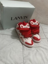 Scarpe Bianche E Rosse Stile