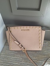 Blush messenger Michael Kors