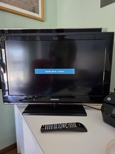 Pollici samsung - 32",
