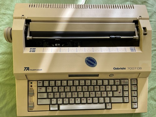 Macchina scrivere elettrica - da,