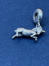 Ciondolo unicorno pendente