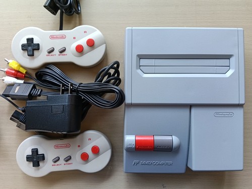 Nintendo new famicom console - new,