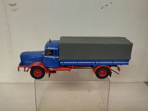 Bussing 8000 canvas truck - canvas,