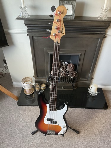Squire affinity basso - affinity, p