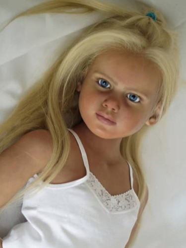 Kit bambola bambina carina