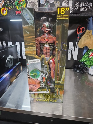 Figurina neca iron maiden - iron,